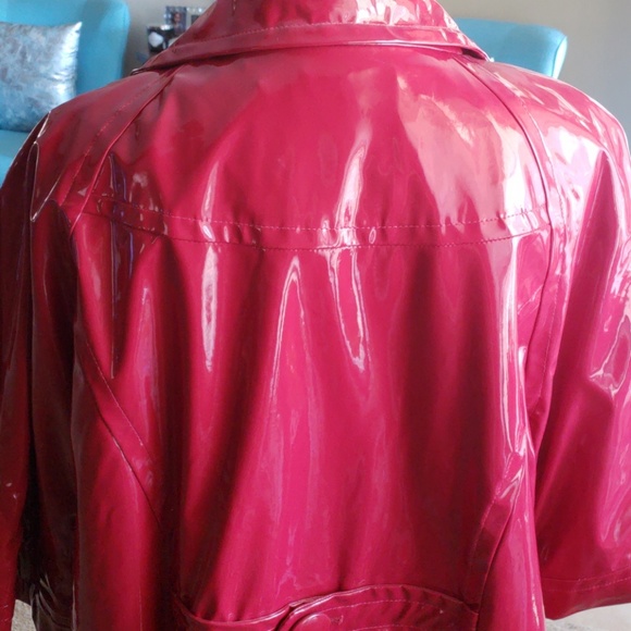 Jacket - Picture 3 of 3